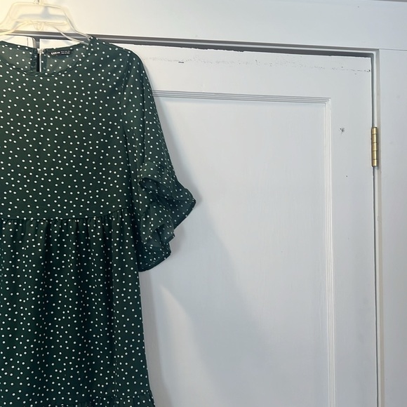 SHEIN Green Polka Dot Dress size medium. - Picture 4 of 9